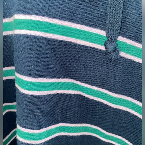 AE Cropped Hoodie - Picture 2 of 3